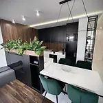 Apartment Design Luxury - Zielone Tarasy - Next To The With Garage *