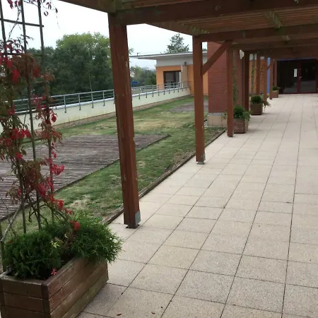 Zielone Tarasy - Next To The Beach With Garage Appartement